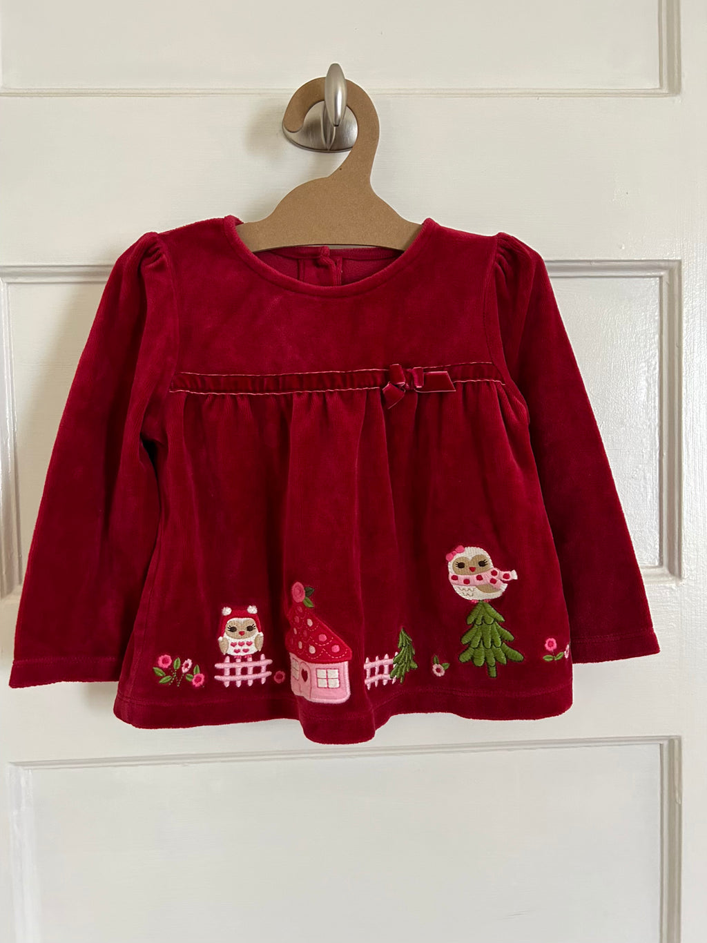 Red, Festive Holiday Top  (Pre-Loved) Size 2t | Gymboree