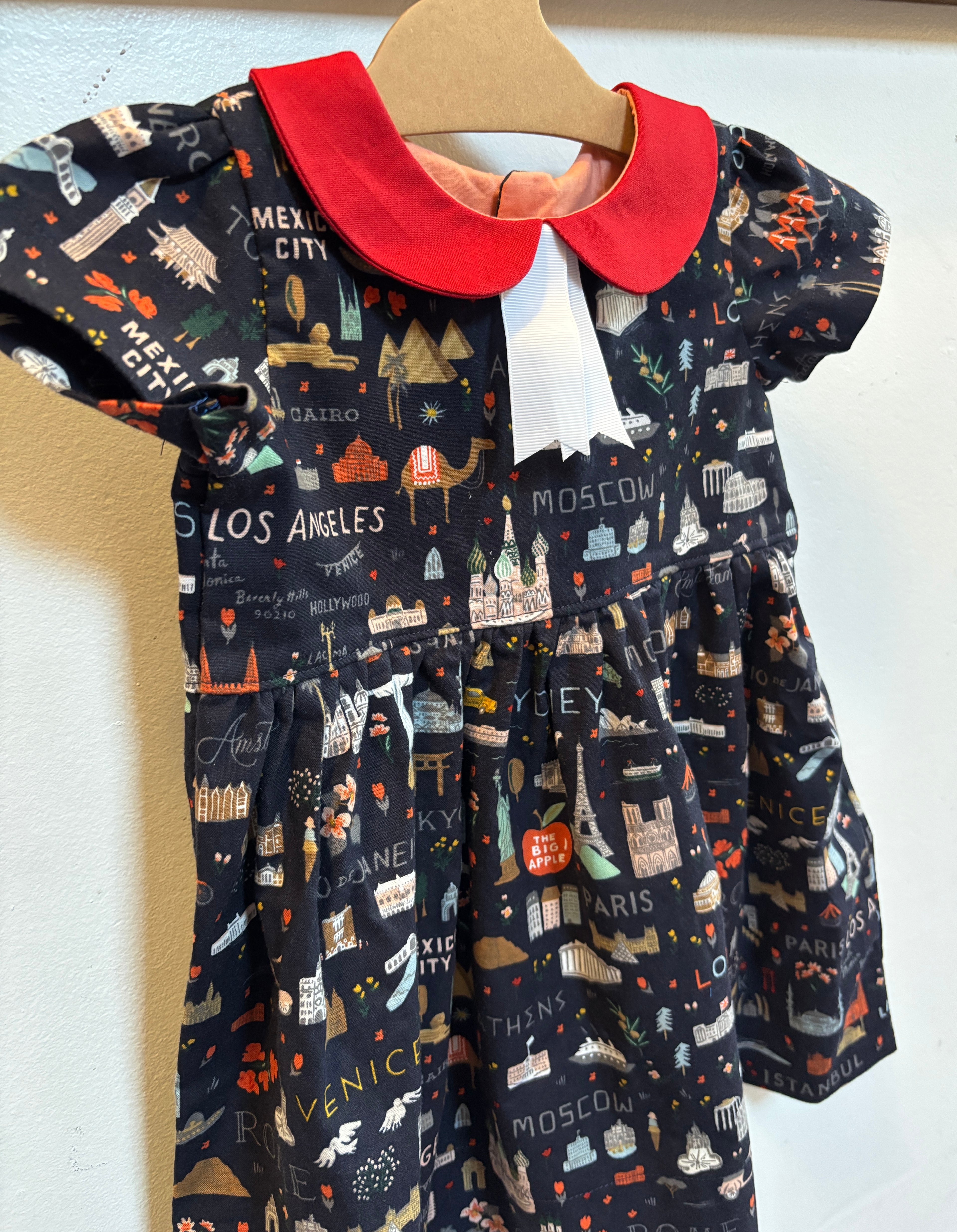 Little World Traveler Dress | Size 2t