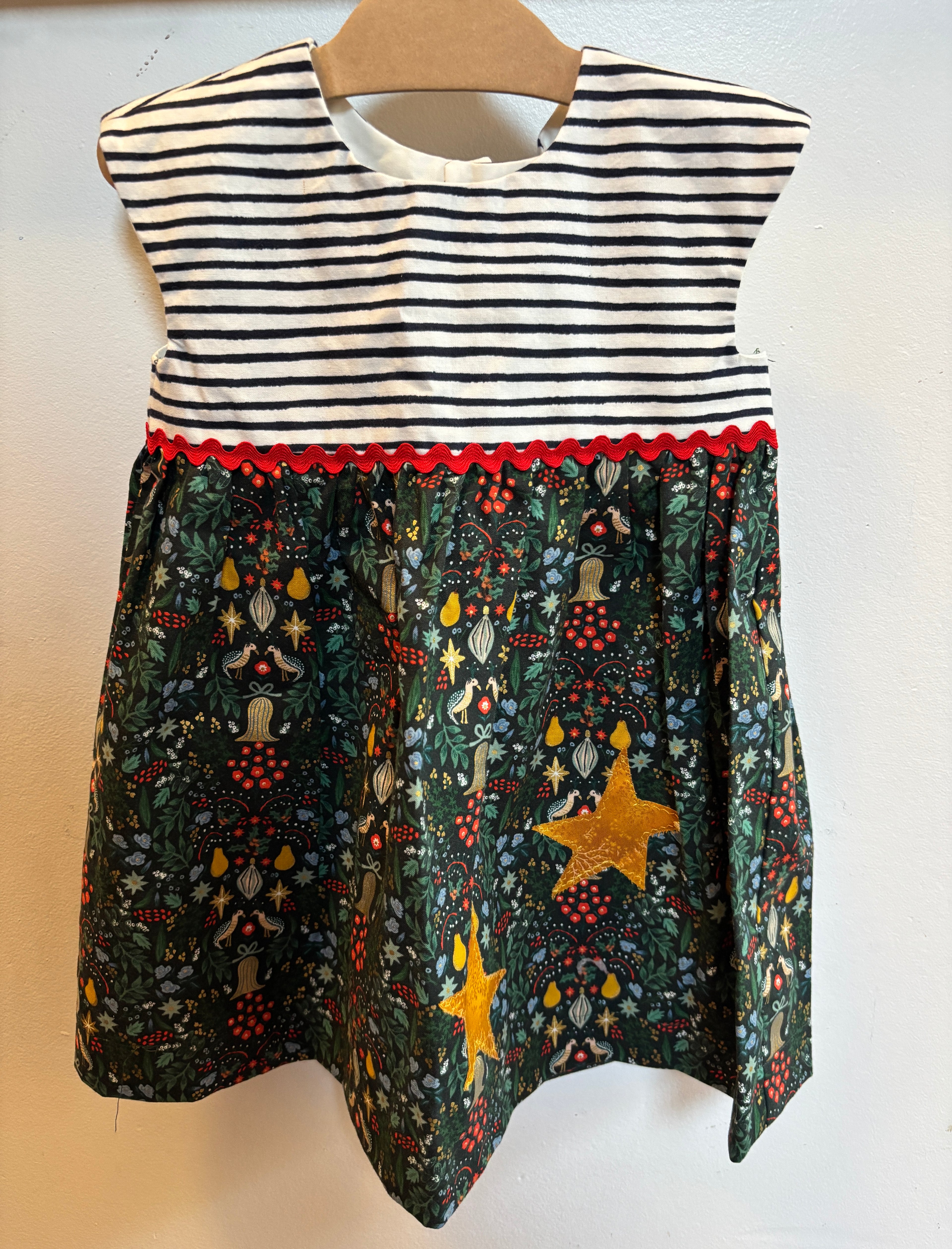 Little Woodland Christmas Dress | Size 2t