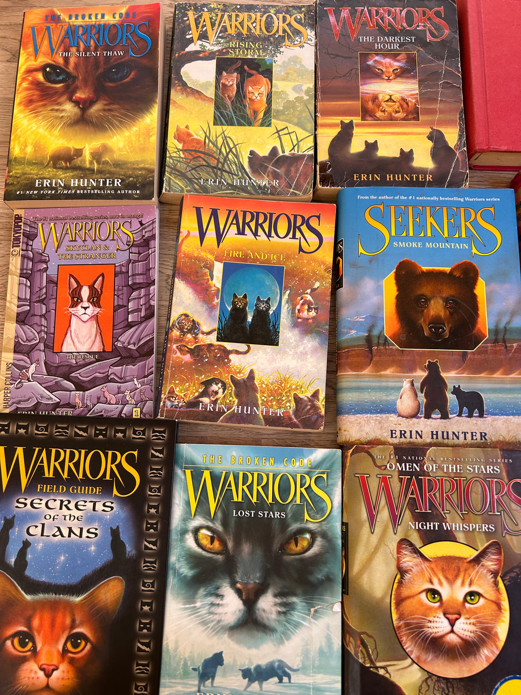 LOT - Bundle of Erin Hunter -  Warriors Books (Pre-Loved)
