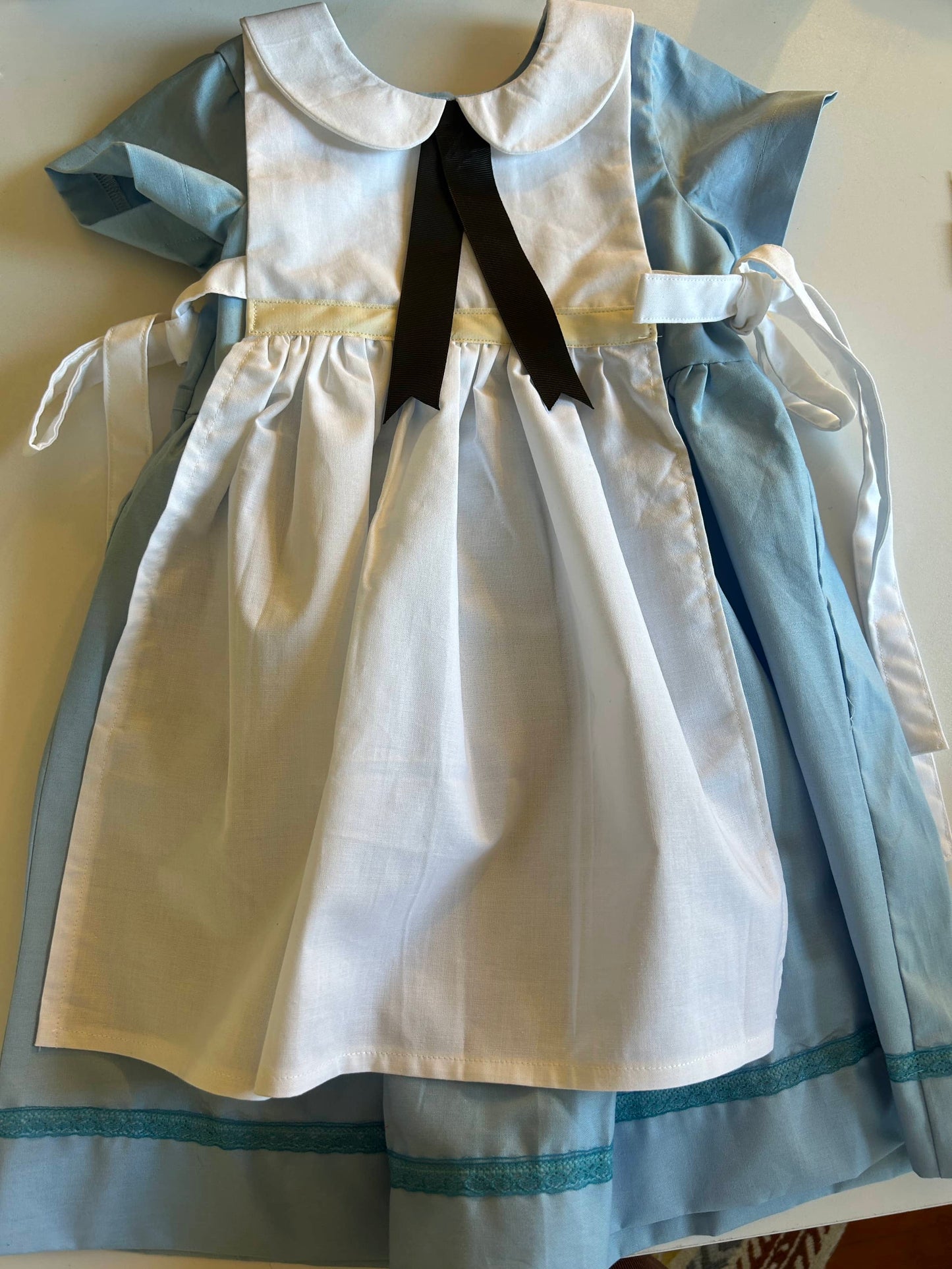 SET - Alice in Wonderland Inspired Dress + Pinafore Apron (SAMPLE) Size 4