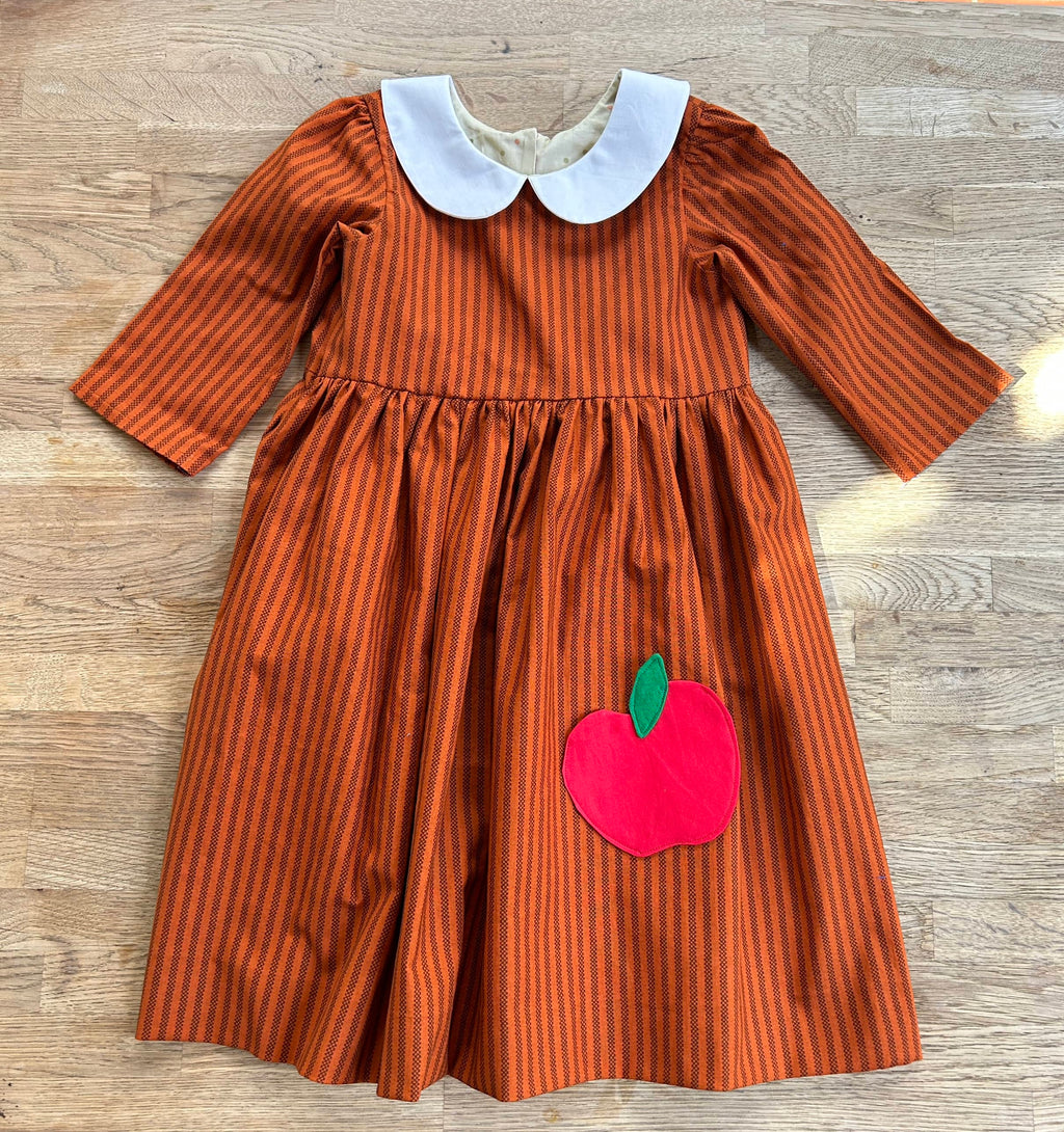 Girls' Vintage Style Apple Dress: Size 5/6 Fall Dress | 3/4 length sleeves