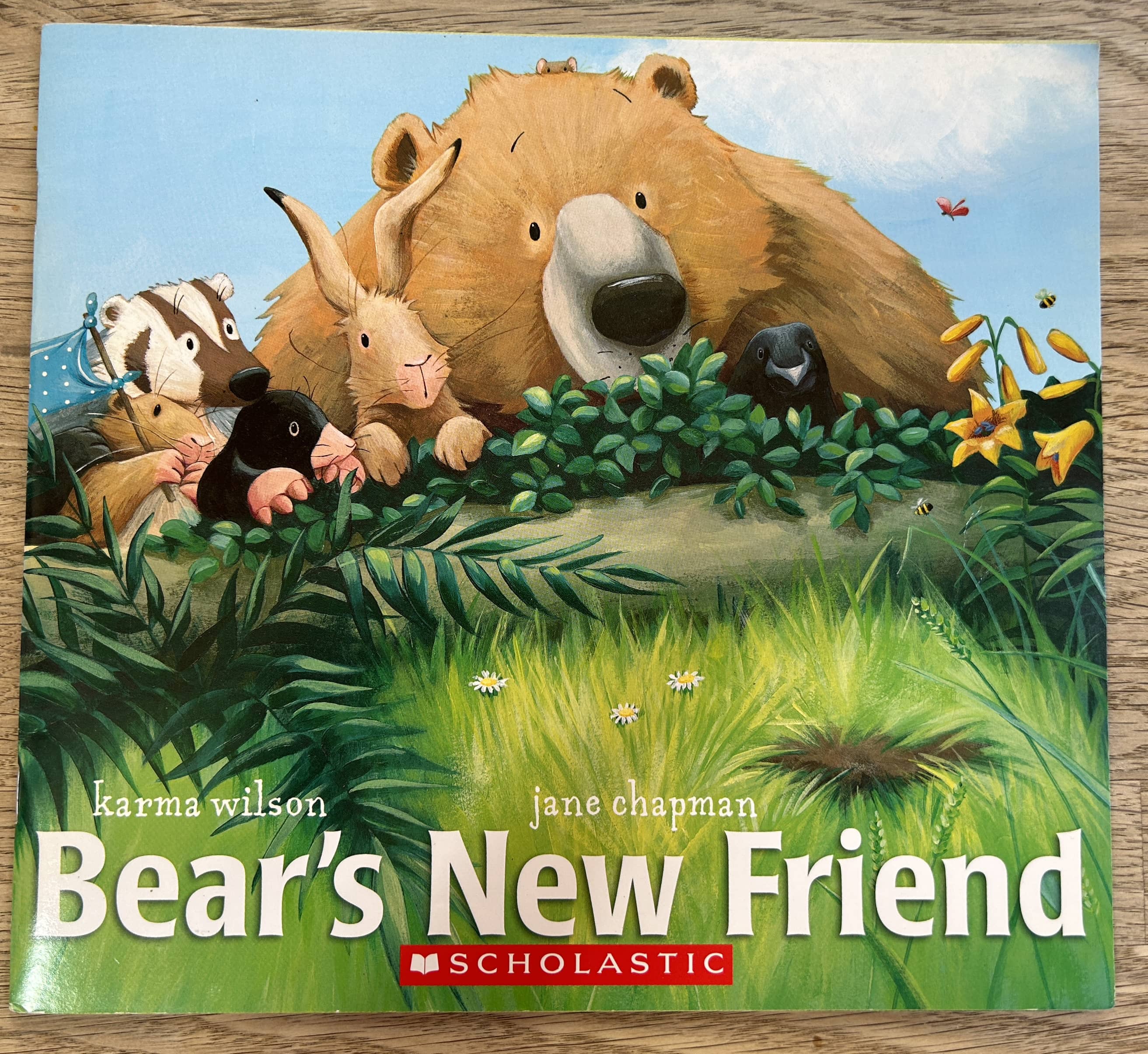 Bear's New Friend - Jane Chapman, Karma Wilson