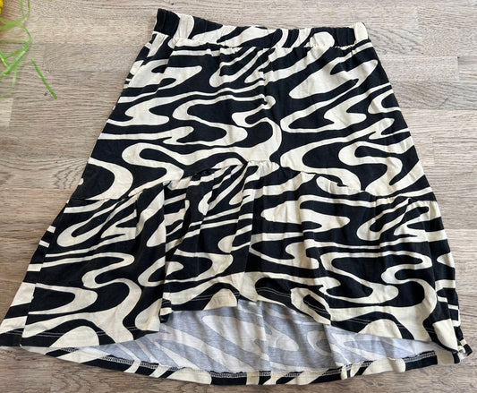 Black Swirl High-Low Skirt (Pre-Loved) Size US 16 - H&M
