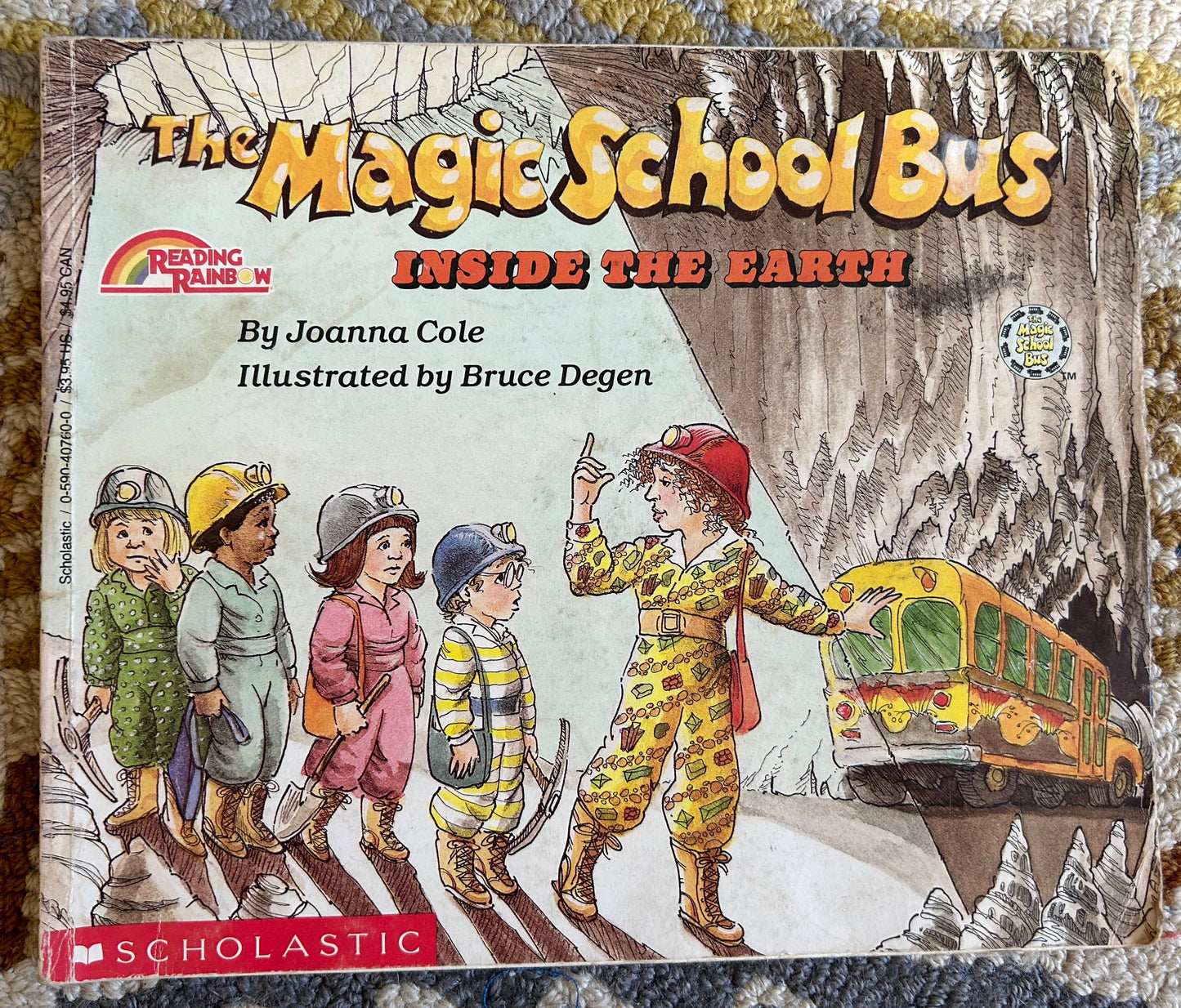 The Magic School Bus - Inside the Earth