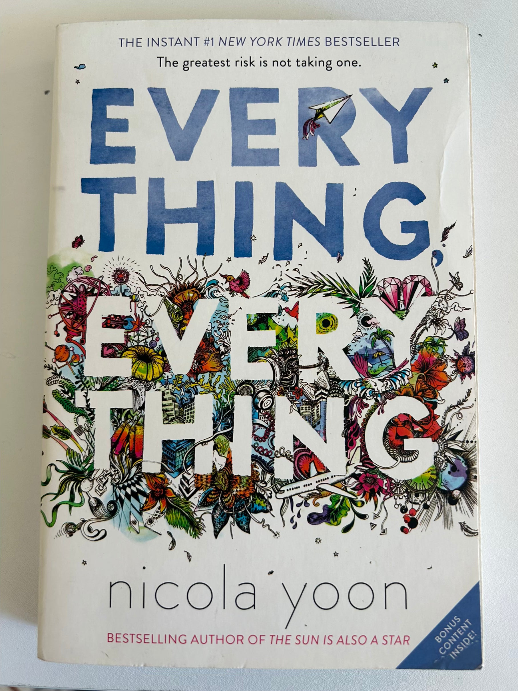 Everything Everything - Nicola Yoon