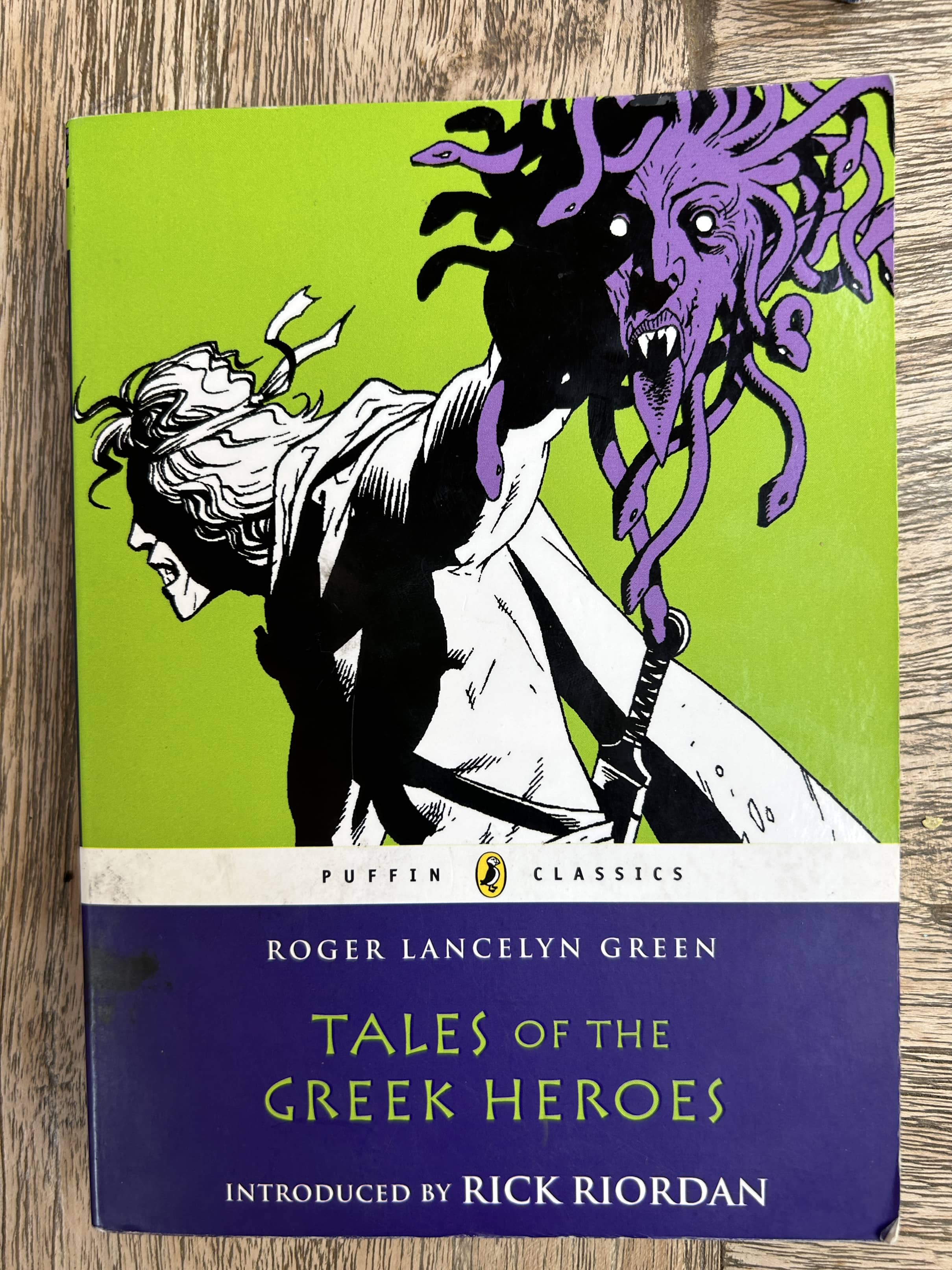 Tales of the Greek Heroes - Roger Lancelyn Green