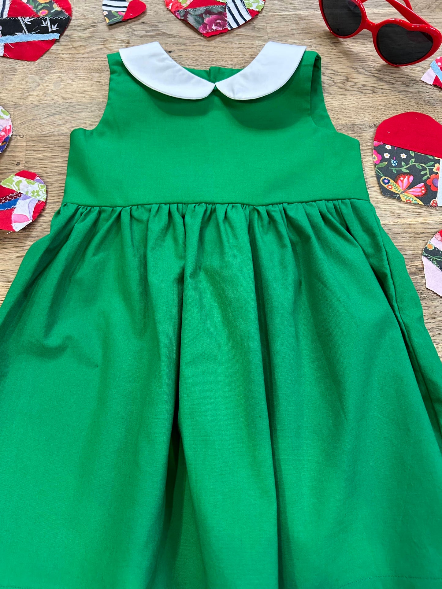 Classic Green Dress with Peter Pan Collar (SAMPLE) Size 3t