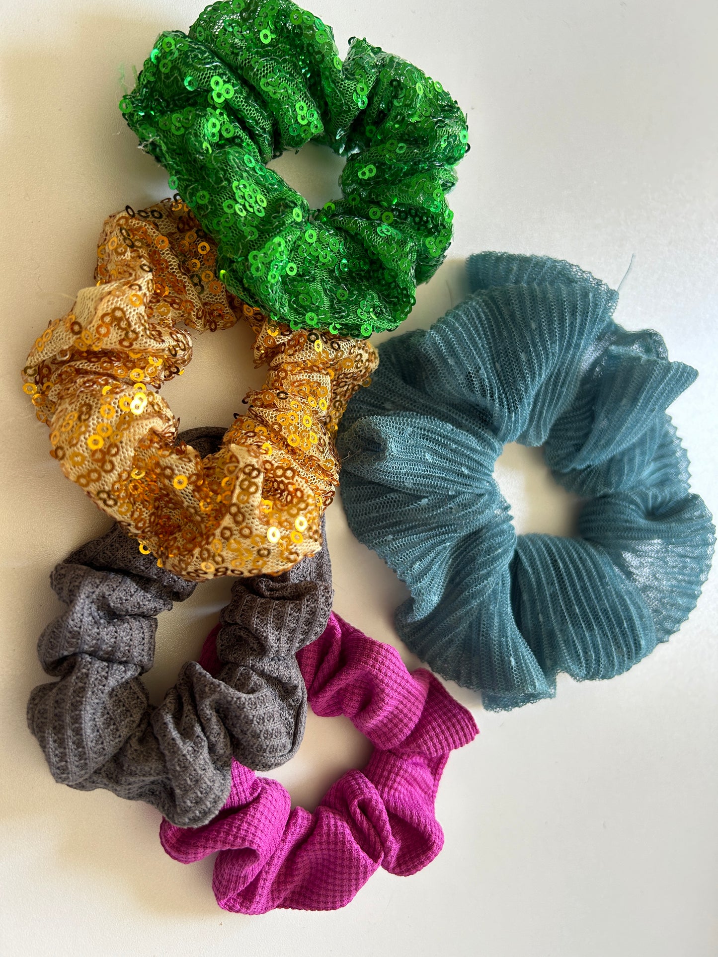 Hair Scrunchies - 5 included (pre-loved)