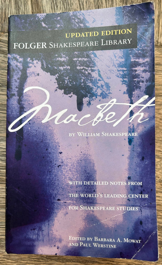 Macbeth - Updated Edition - Folder Shakespeare Library