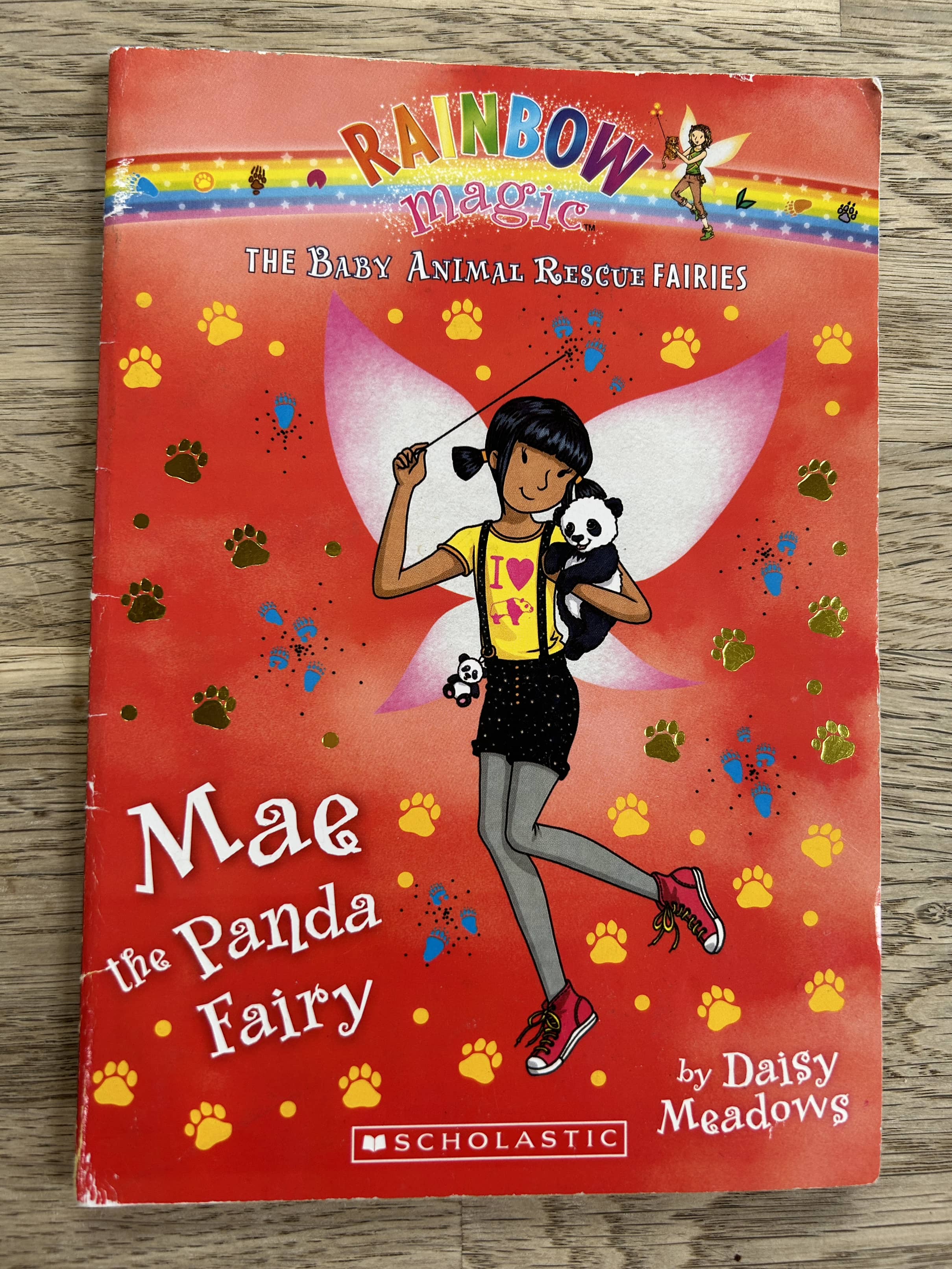 Mae the Panda Fairy - Rainbow Magic - the Baby Animal Rescue Fairies - Daisy Meadows