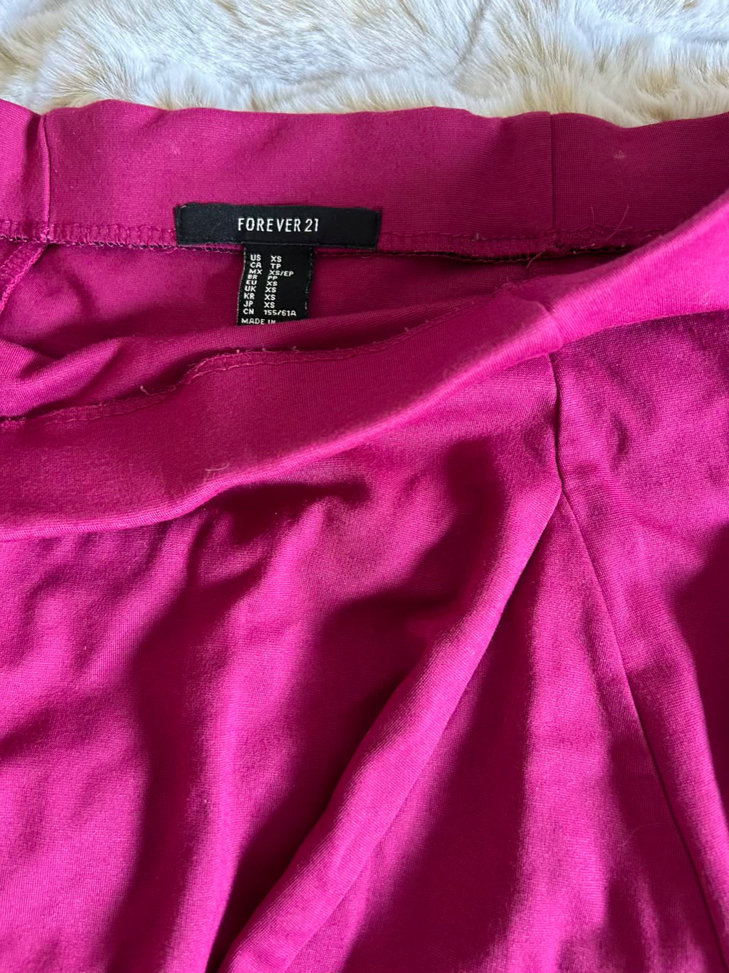 Magenta Knit Skater Skirt (Pre-Loved) Size XS Teen/Adult - Forever 21