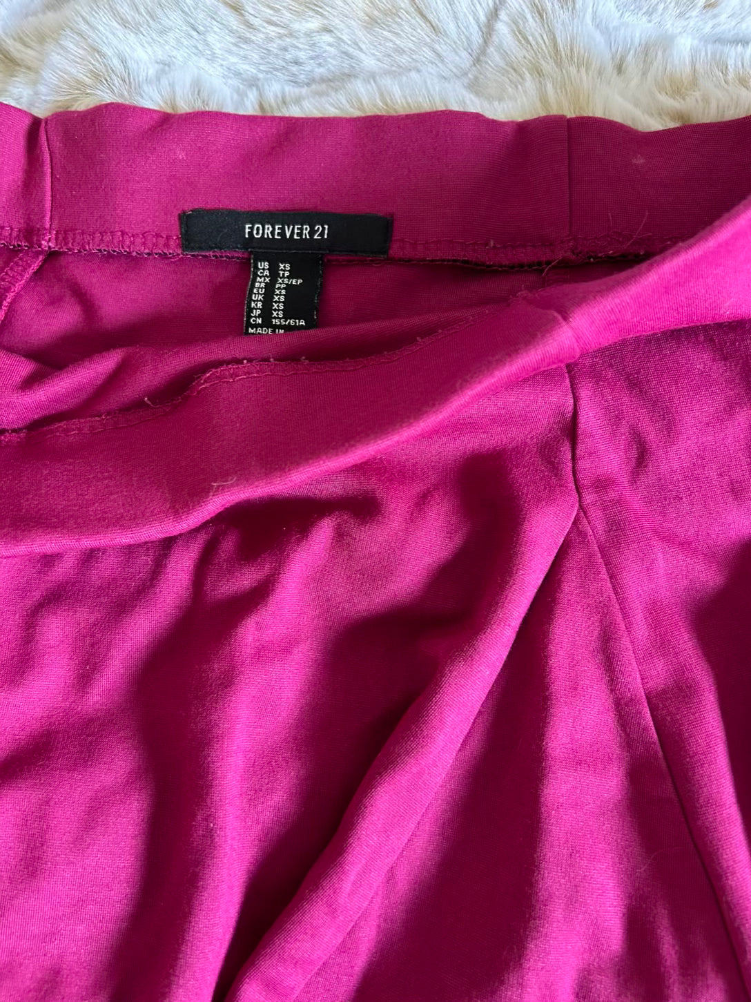 Magenta Knit Skater Skirt (Pre-Loved) Size XS Teen/Adult - Forever 21