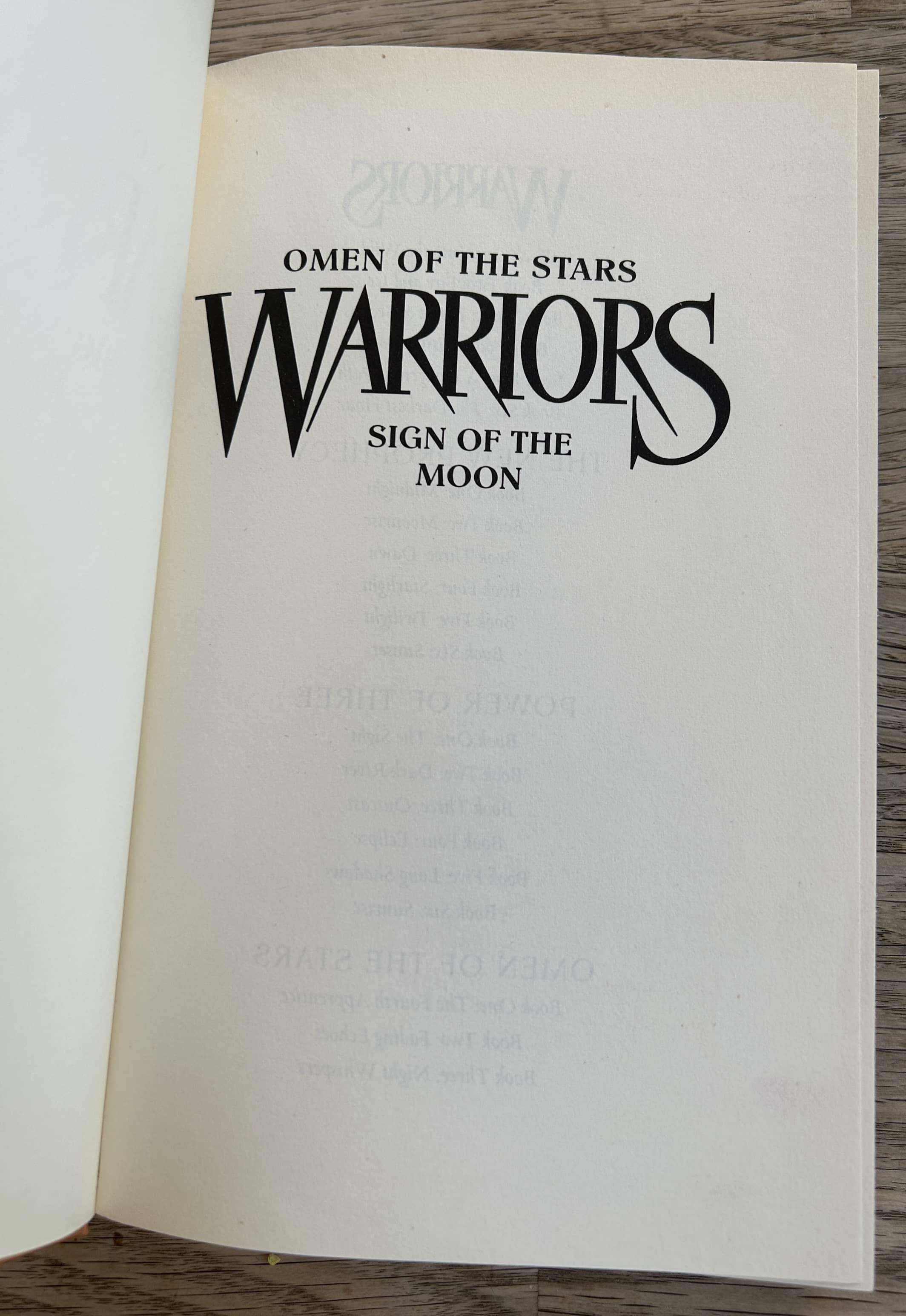Omen of the Stars - Warriors - Sign of the Moon - Erin Hunter