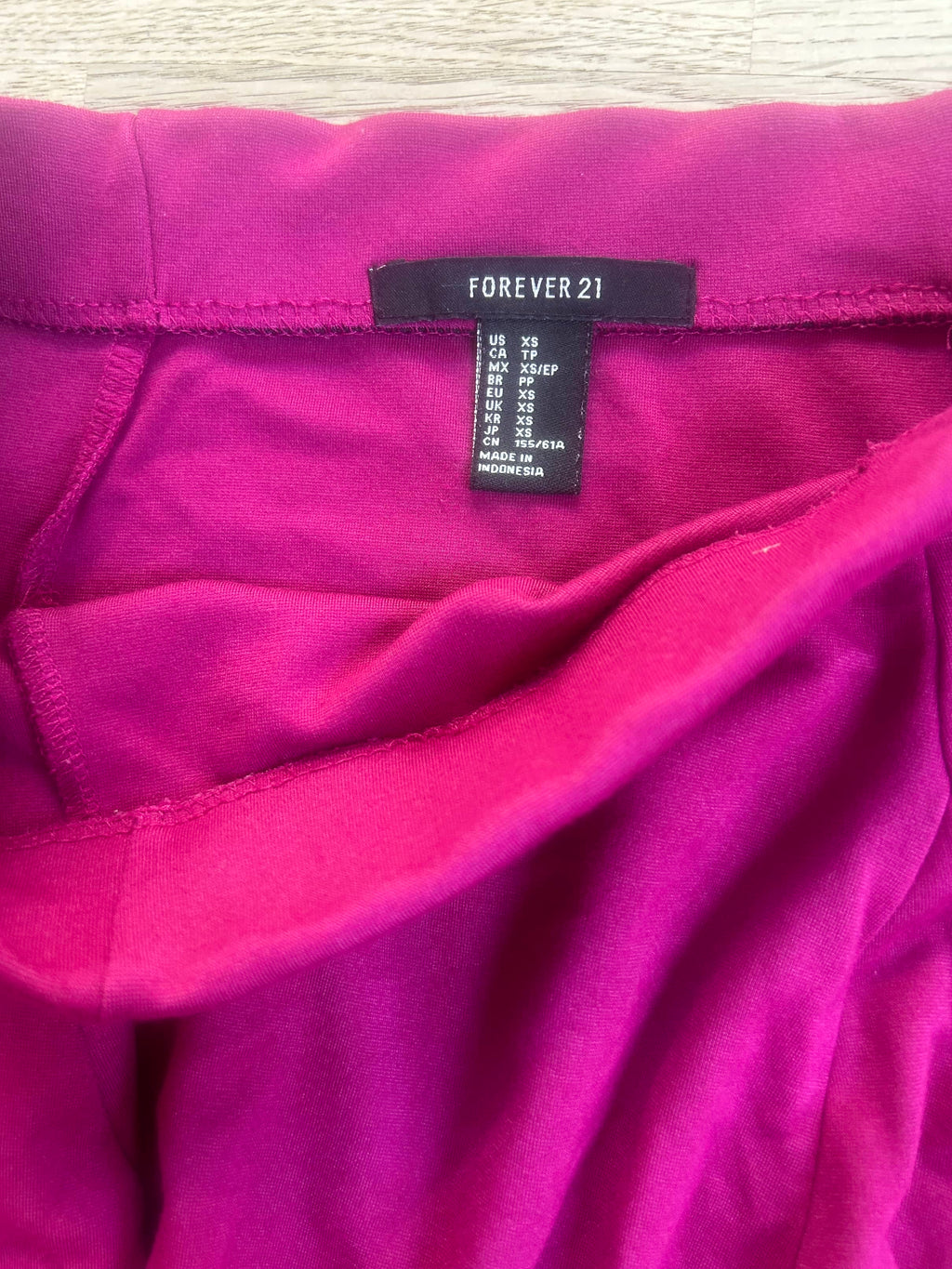 Magenta Knit Skater Skirt (Pre-Loved) Size XS Teen/Adult - Forever 21