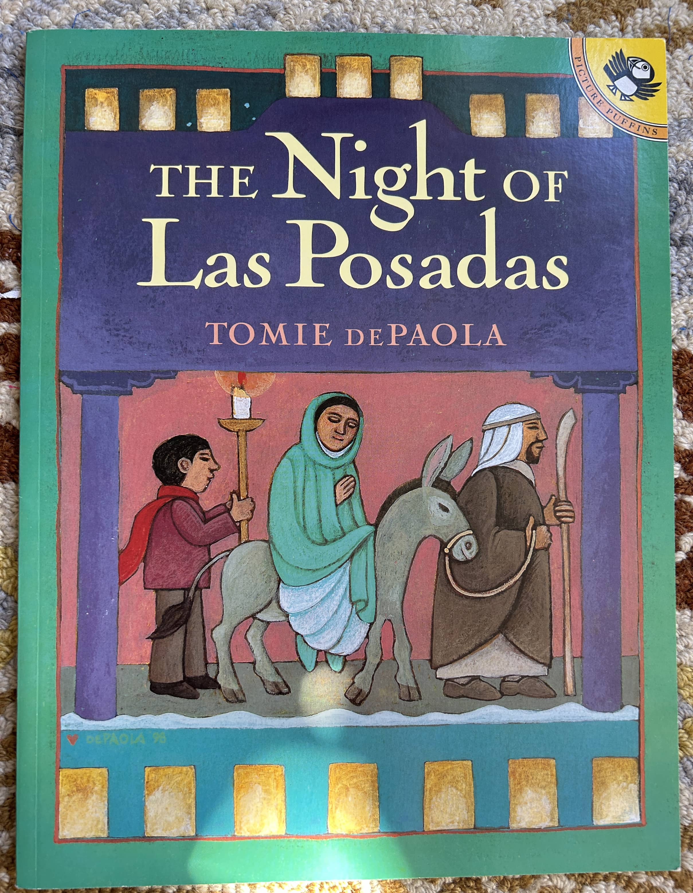 The Night of Las Posadas - Tomie DePaola