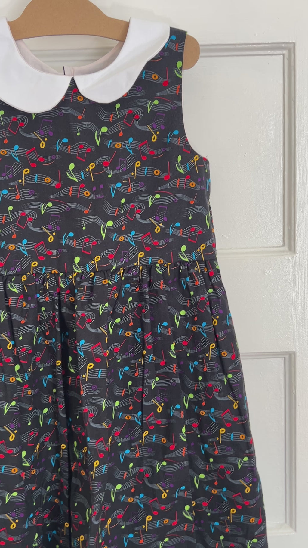 🎶 Musical Notes Dress – Girls' Size 7 – Handmade with Love 🎶