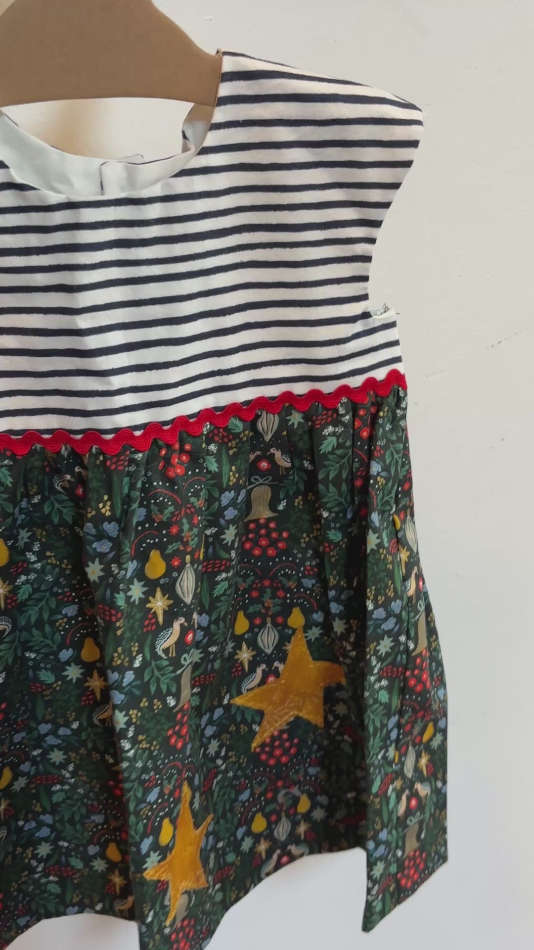 Little Woodland Christmas Dress | Size 2t