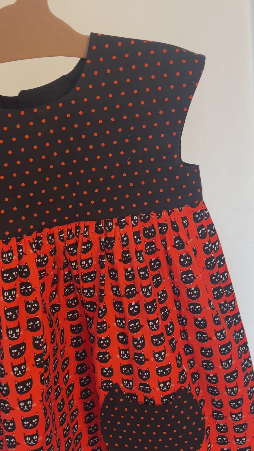 Girls 4T Halloween Dress – Black Cat & Polka Dot Print