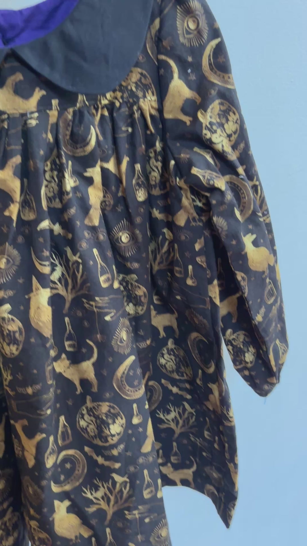 Black & Gold Vintage Style Witch Dress (NEW) Size 4t