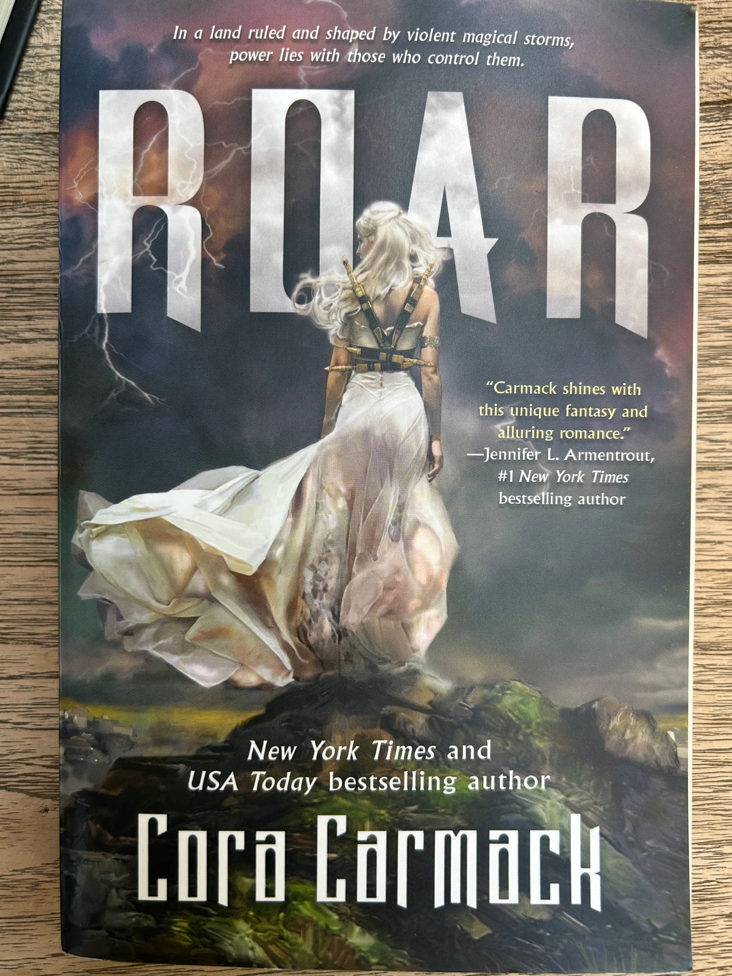 Roar - Cora Carmack