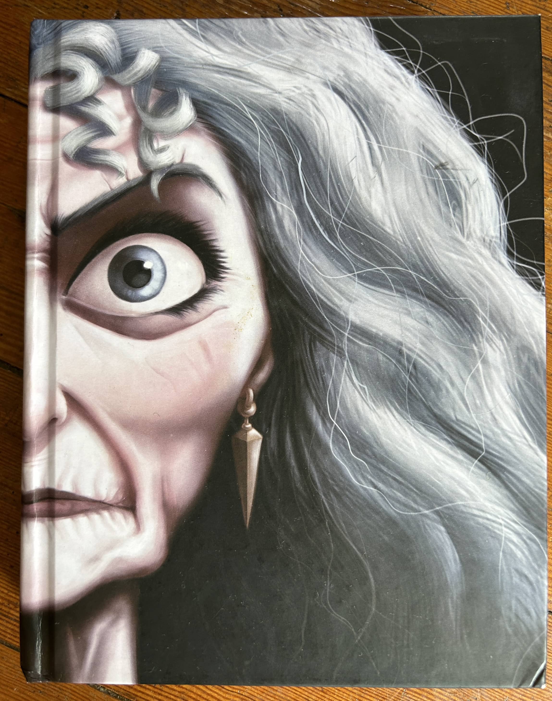 Mother Knows Best - A Tale of the Old Witch - Valentino - Disney Press