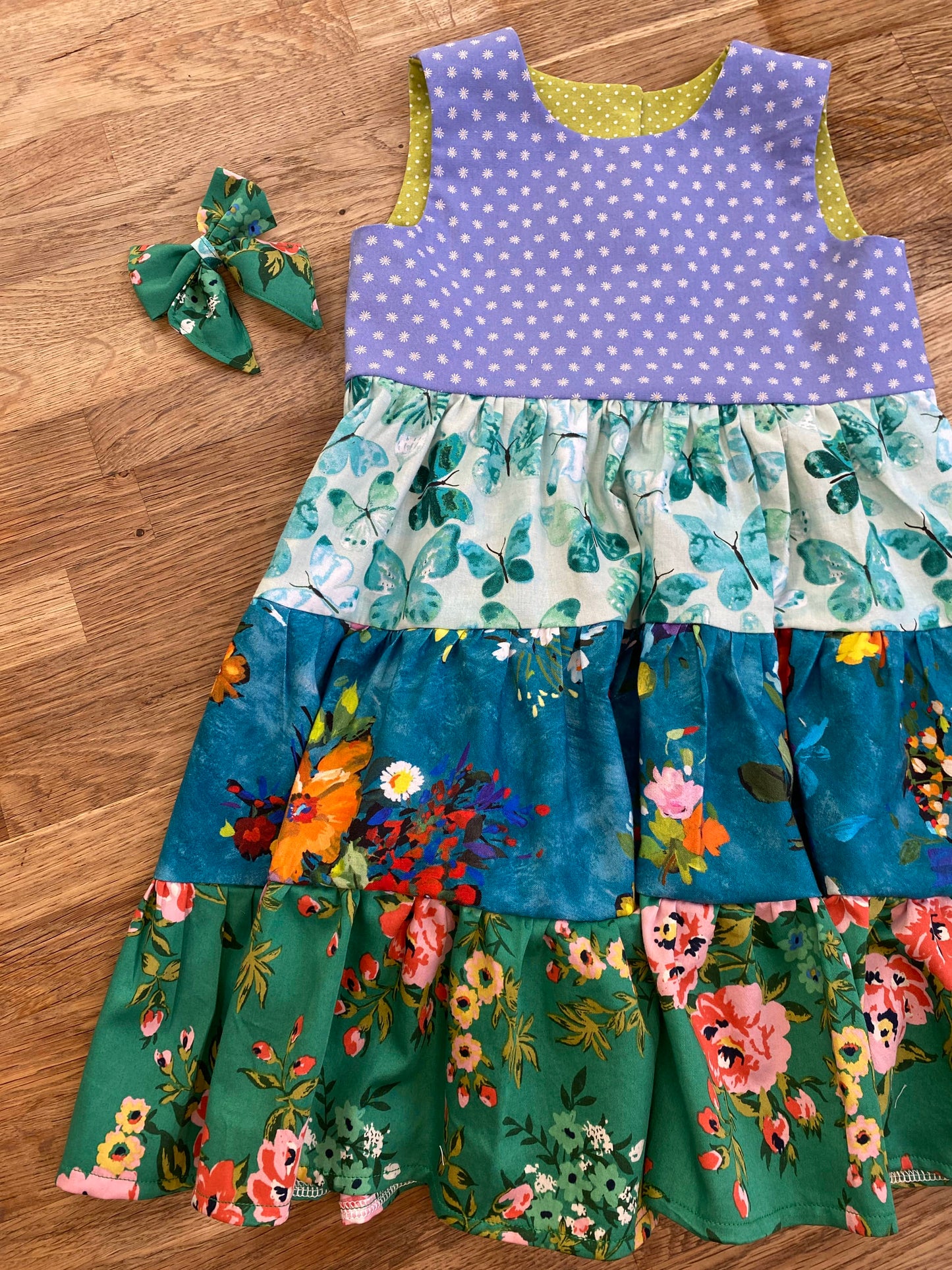 Blue & Green Floral Dress (SAMPLE) Size 4 - Ready to Ship