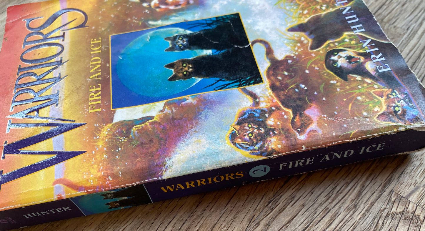 Warriors Book 2 - Fire and Ice - Erin Hunter