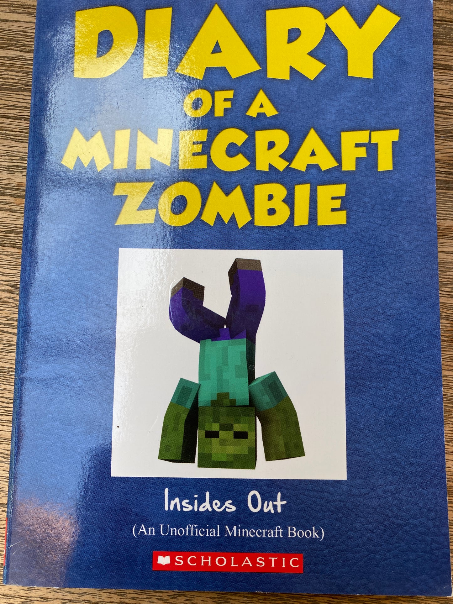 DIARY OF A MINECRAFT ZOMBIE: insides out