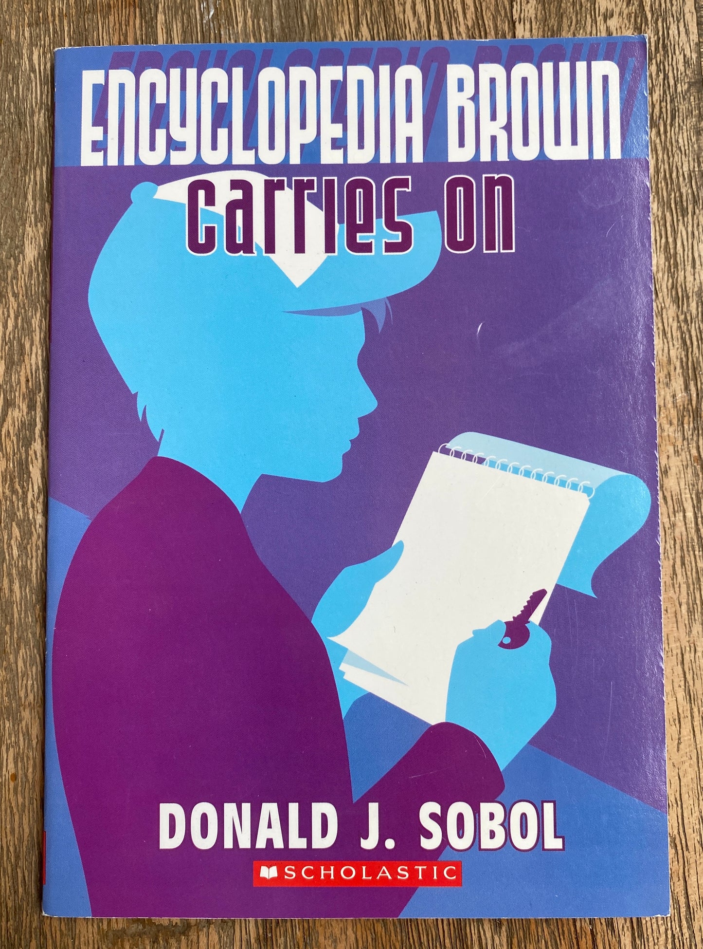 Encyclopedia Brown : Carries On