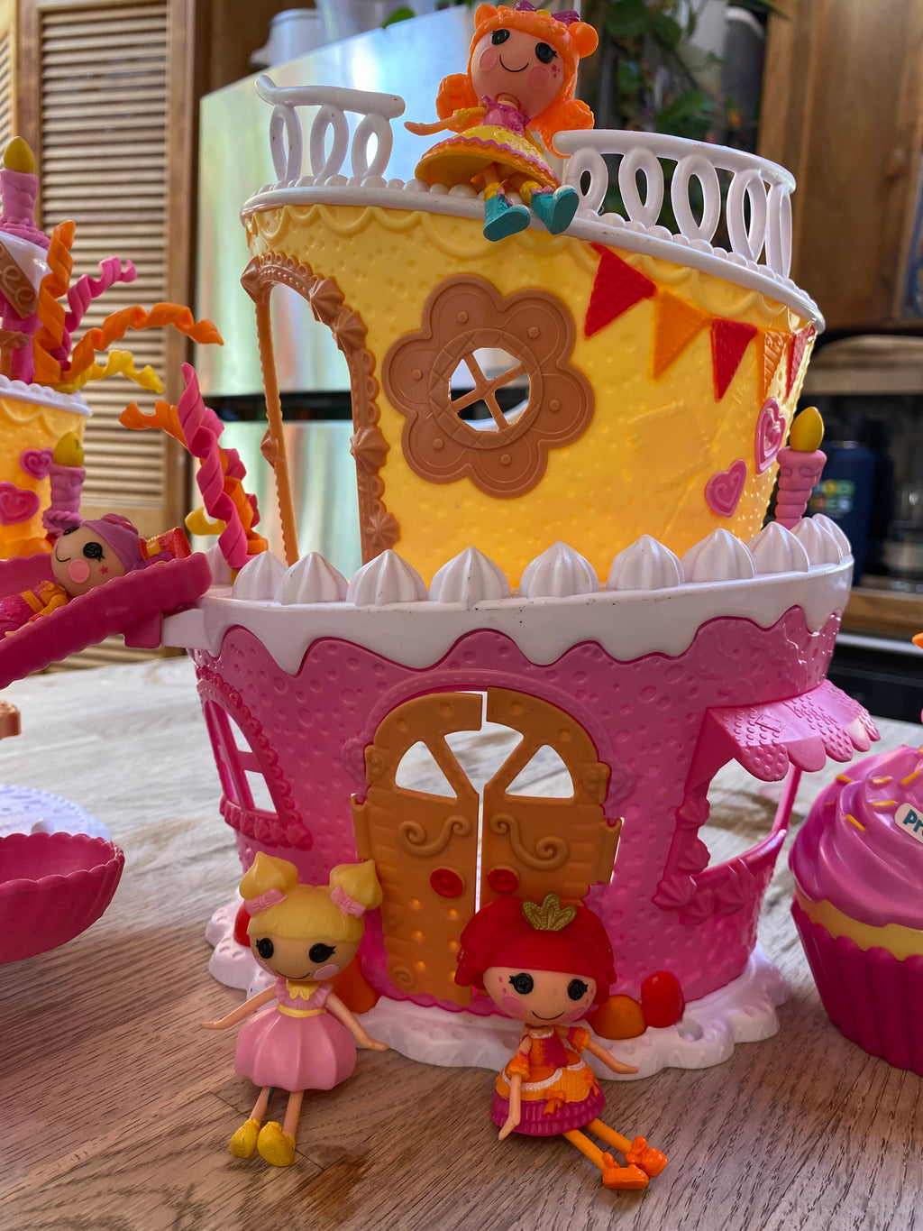 Mini Lalaloopsy Super Silly Party Cake Play Set