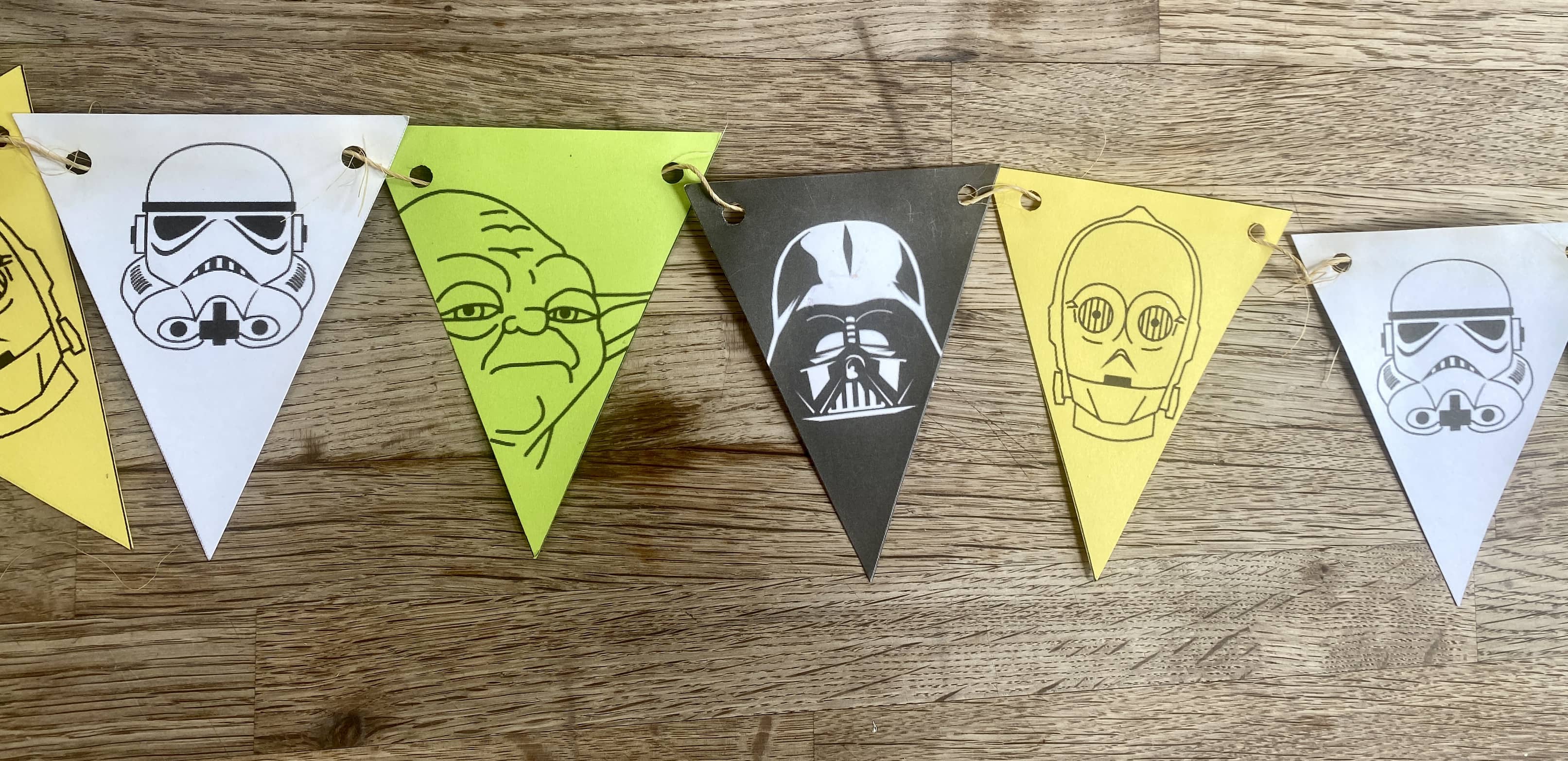 Star Wars Party Kit (Pre-Loved) - Plastic table cloth, banner, sign