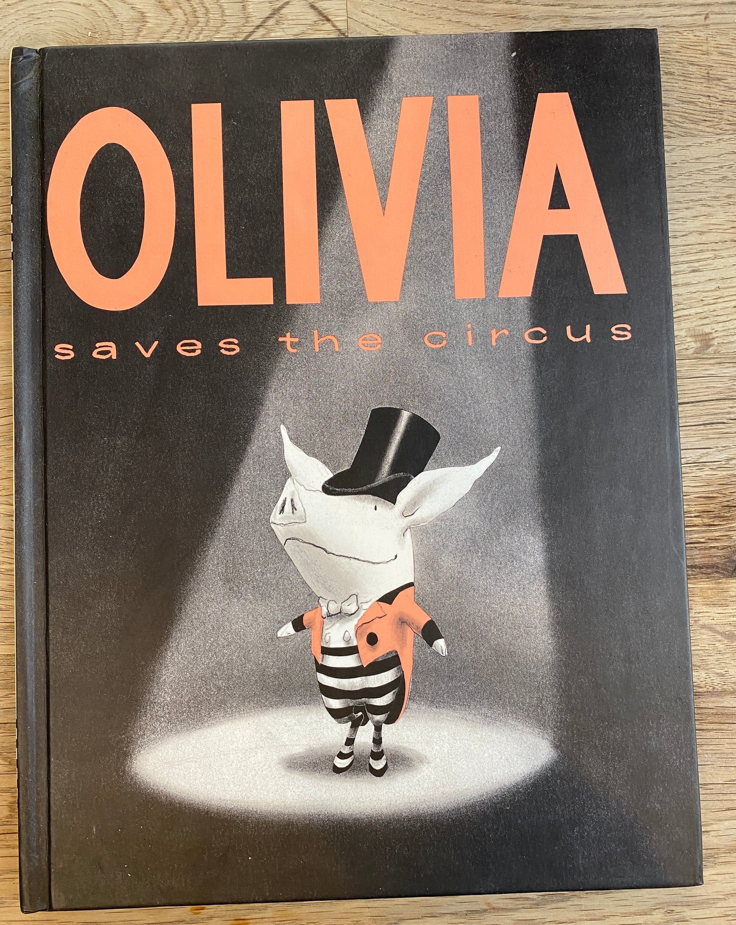 Olivia Saves the Circus