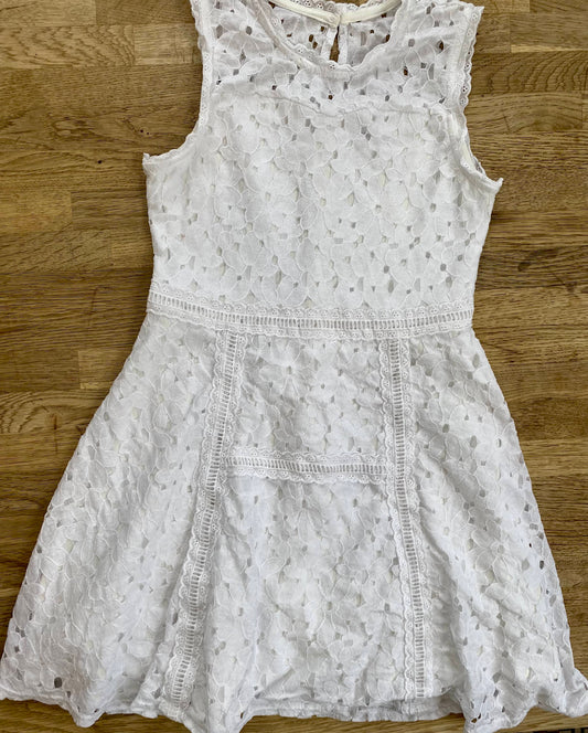 White Eyelet Dress (Pre-Loved) Size 10 - Knit Works