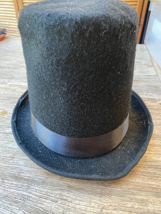 Abe Lincoln's Hat - Book + Hat (MUST PICK UP IN BAY AREA)