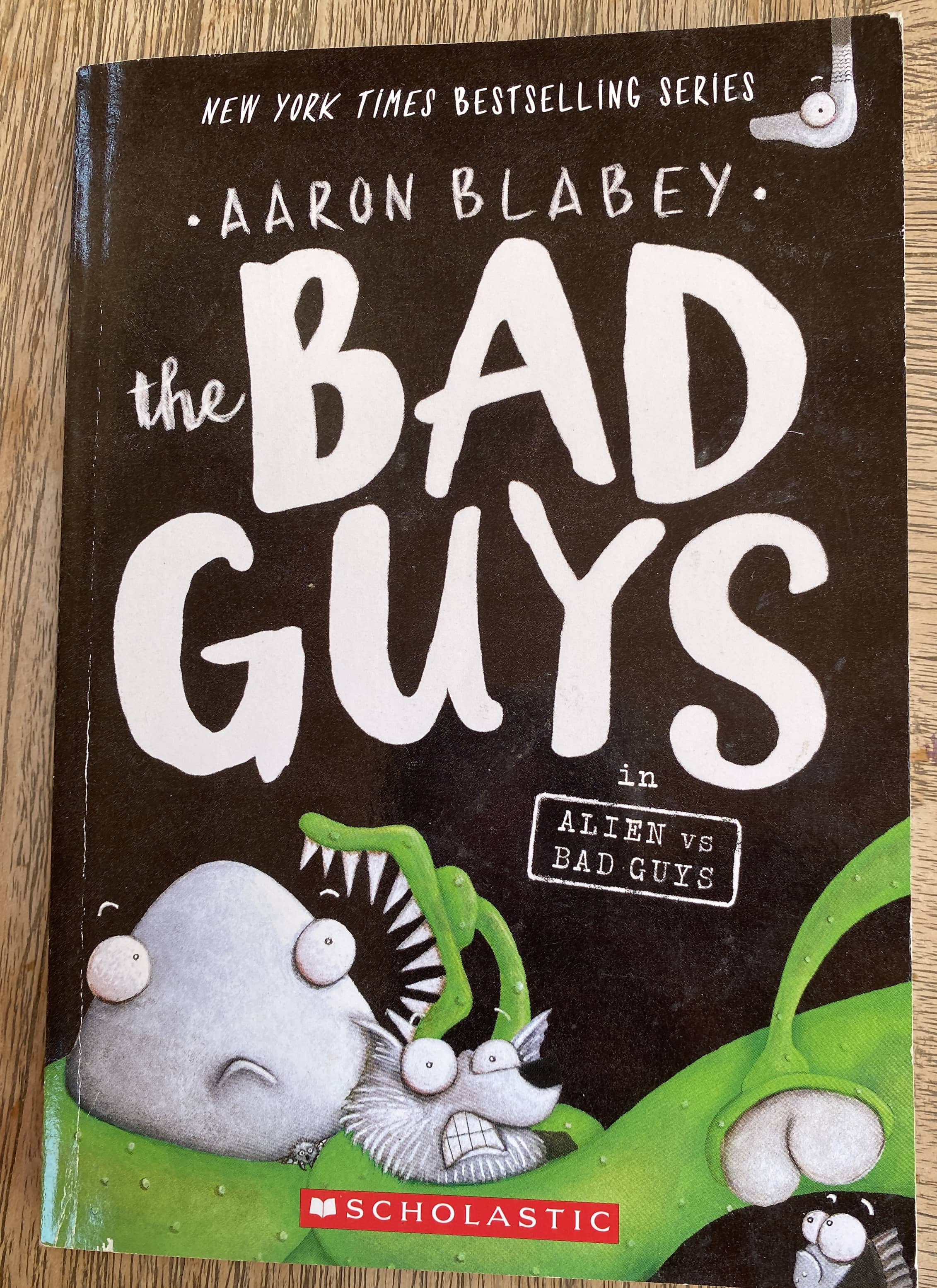 the Bad Guys in Alien vs Bad Guys