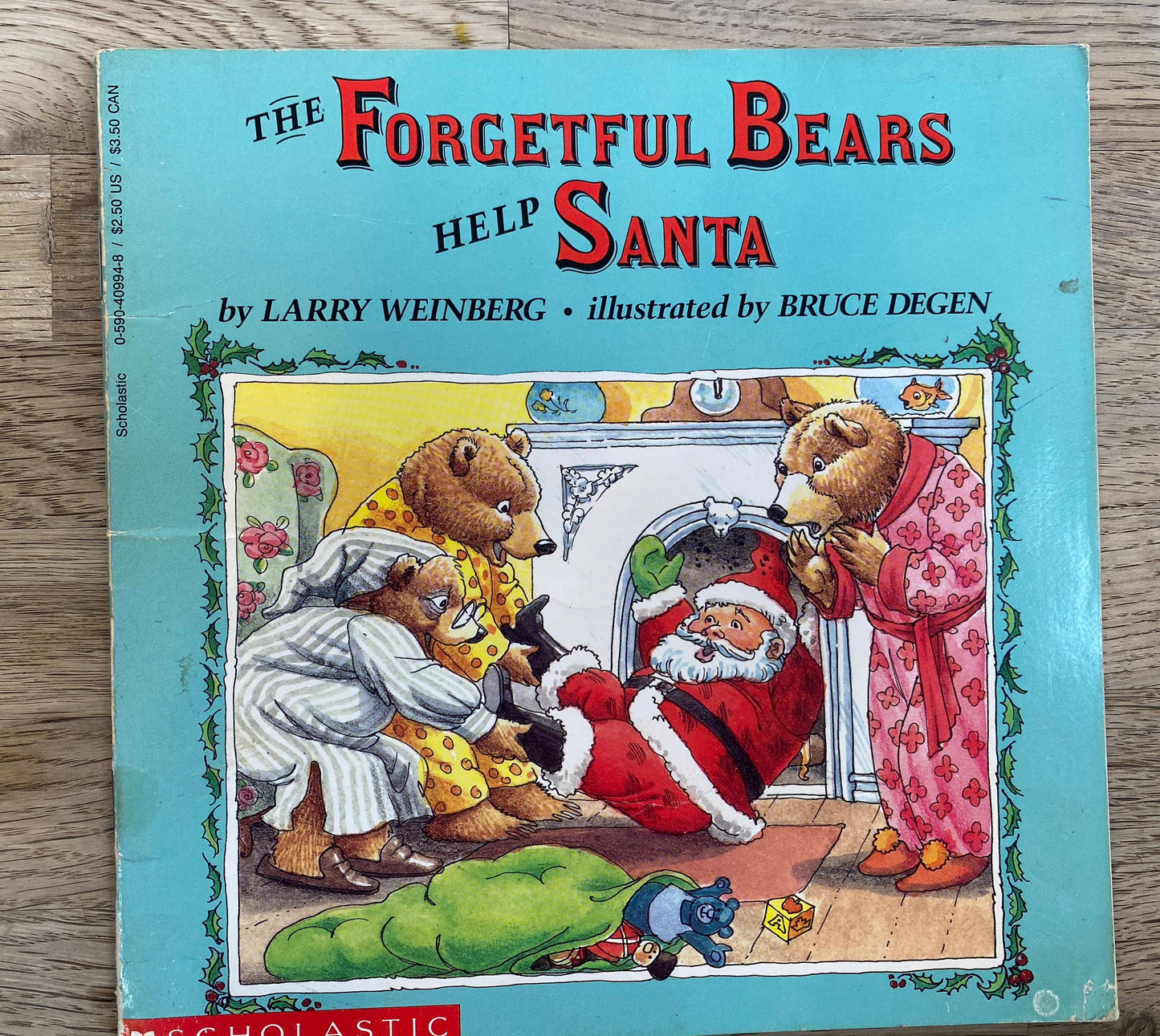 The Forgetful Bears Help Santa