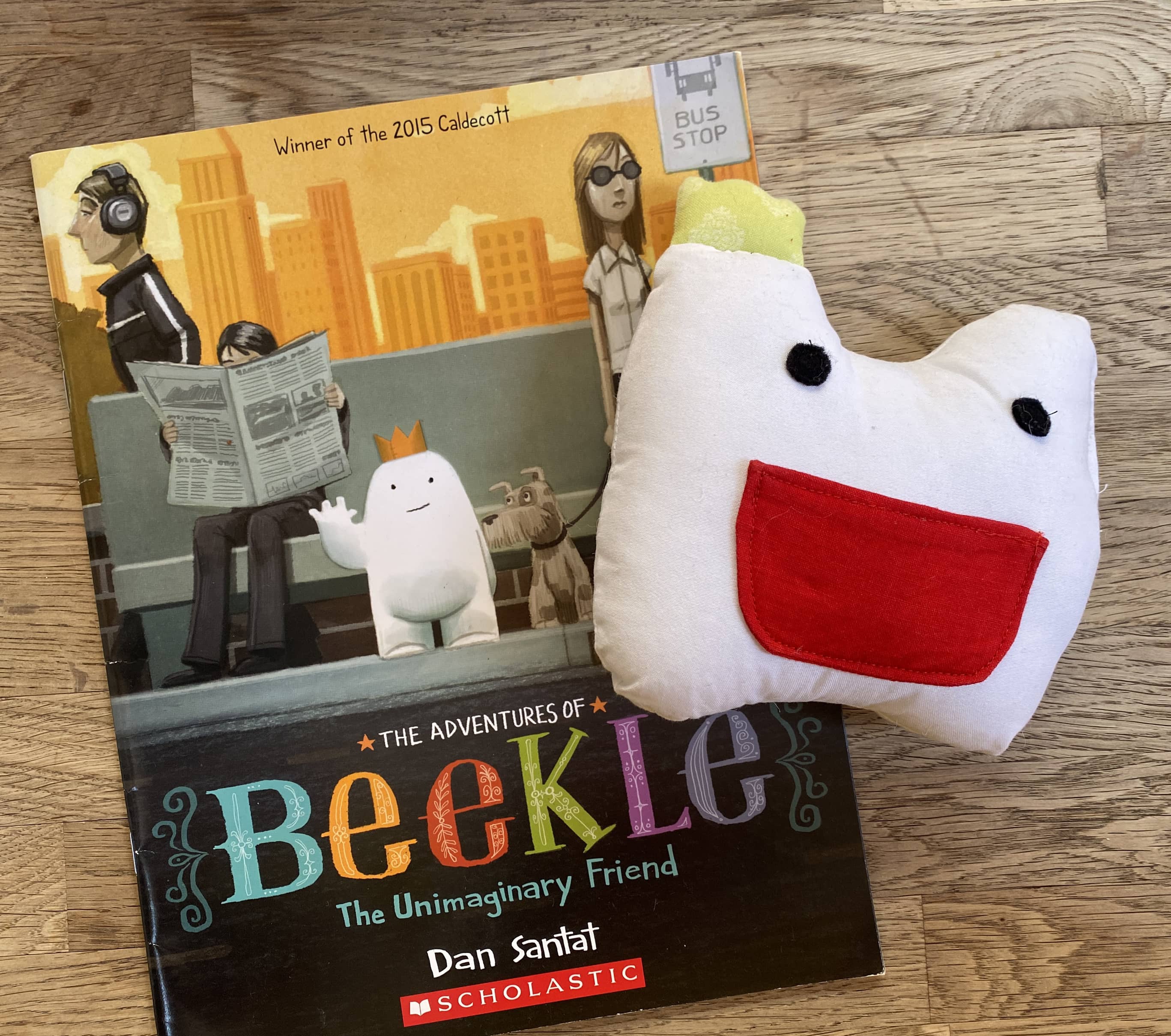 The Adventures of Beekle - The Unimaginary Friend + Stuffed animal