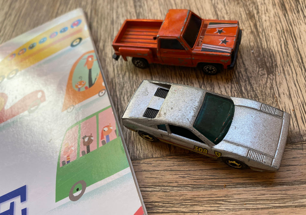 Cars Galore Pack - Book and 2 cars