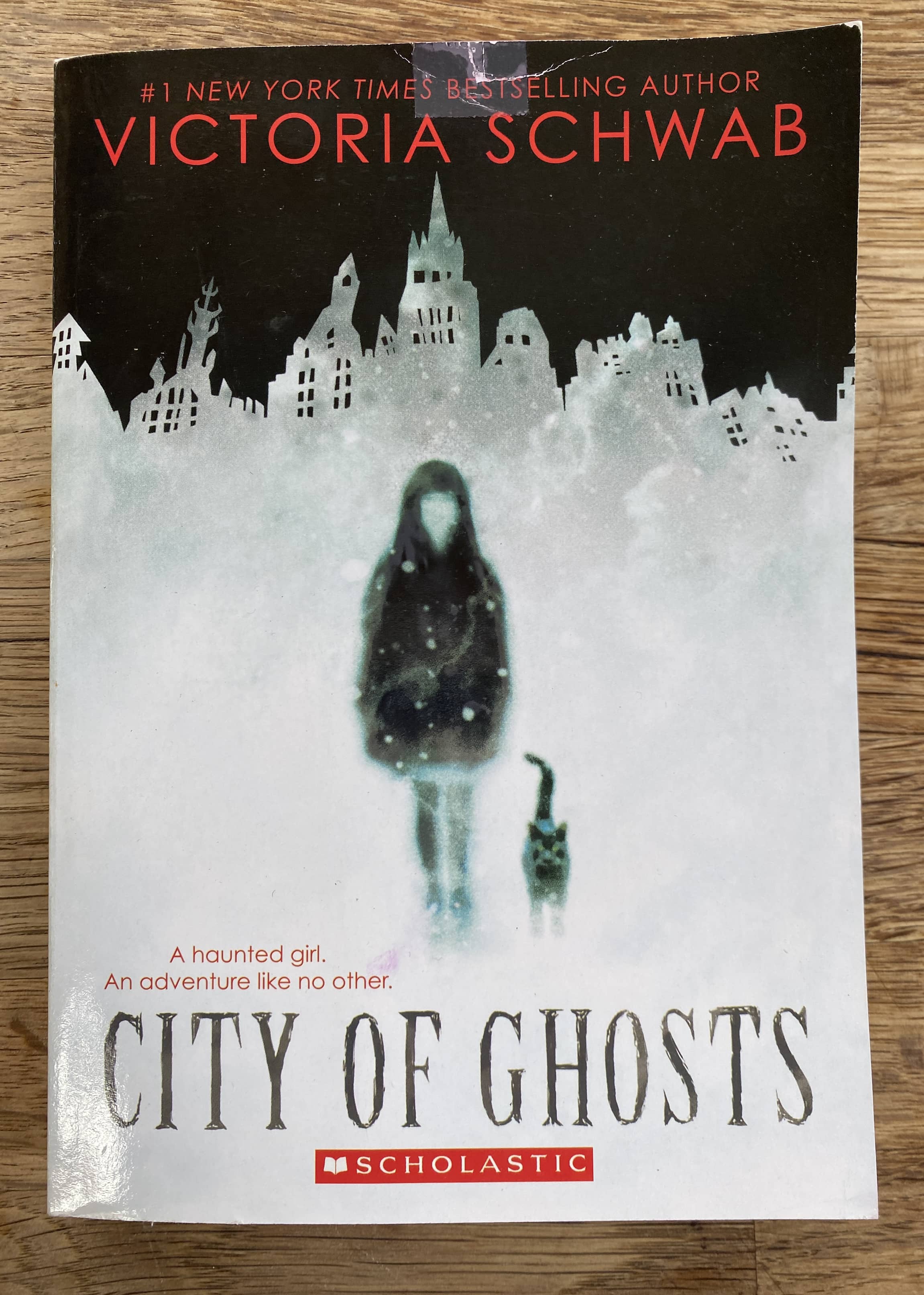City of Ghosts - Victoria Schwab
