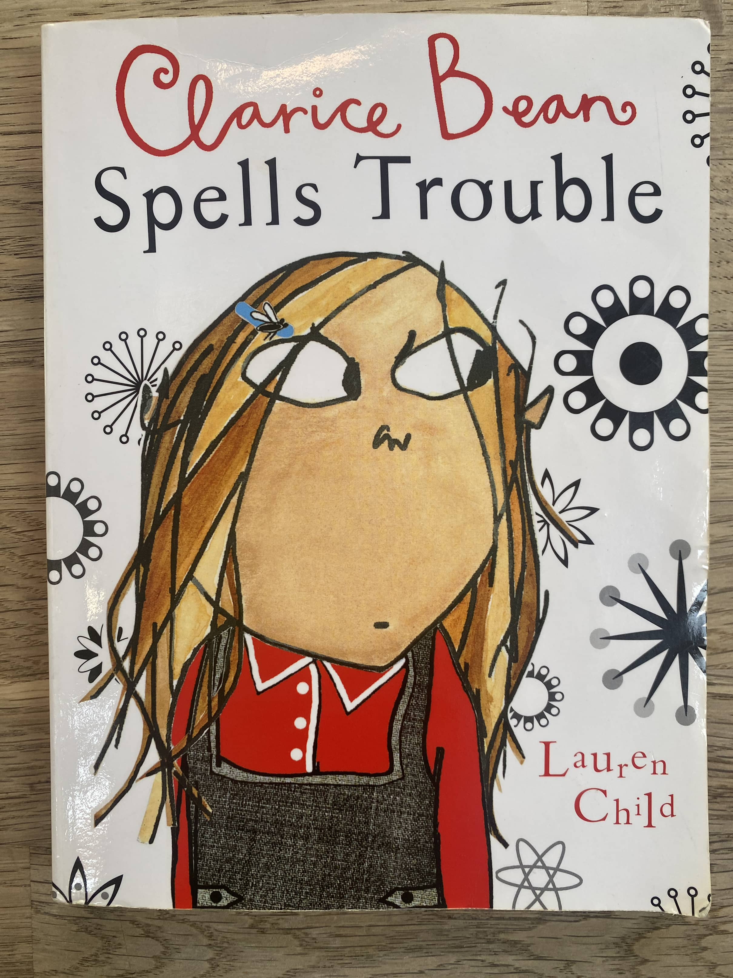 Clarice Bean Spells Trouble - Lauren Child