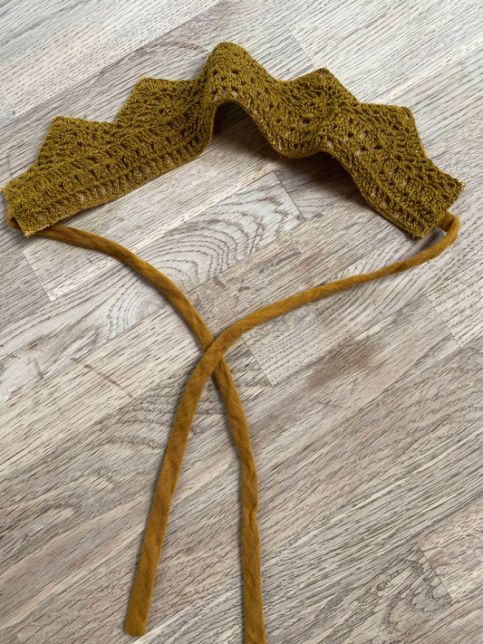 Gold Knit Crown (Pre-Loved)