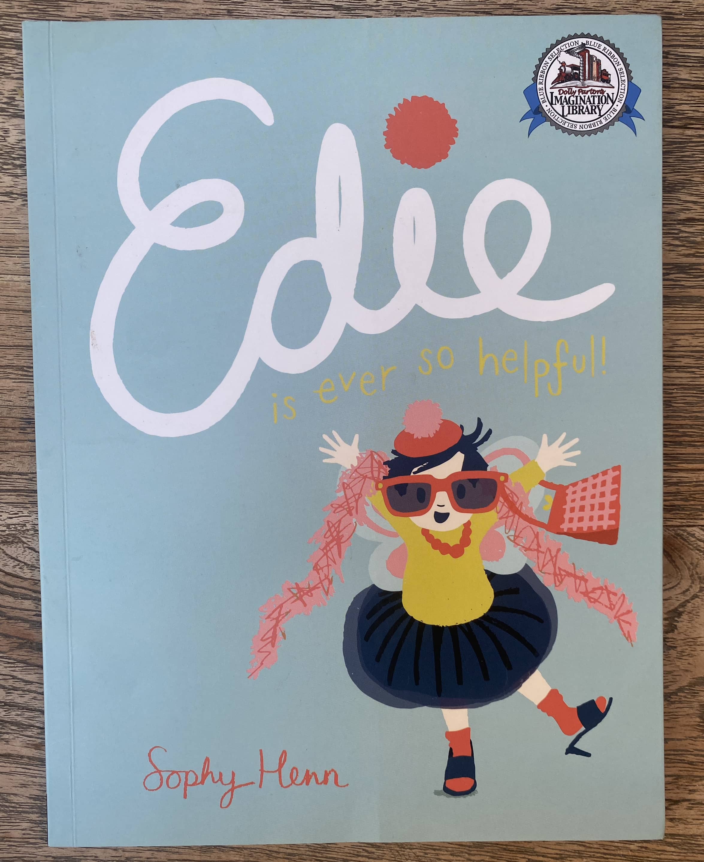Edie is Ever So Helpful! - Sophy Henn