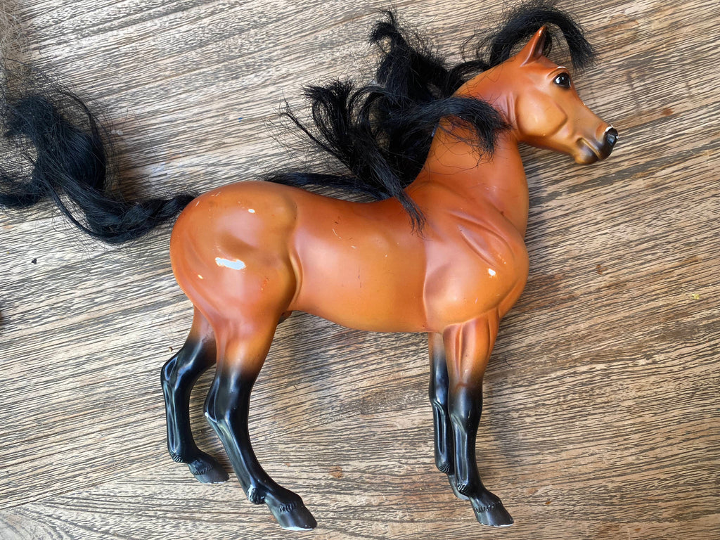 Herd of Horses - Horse Pack - 5 included + 3 saddles