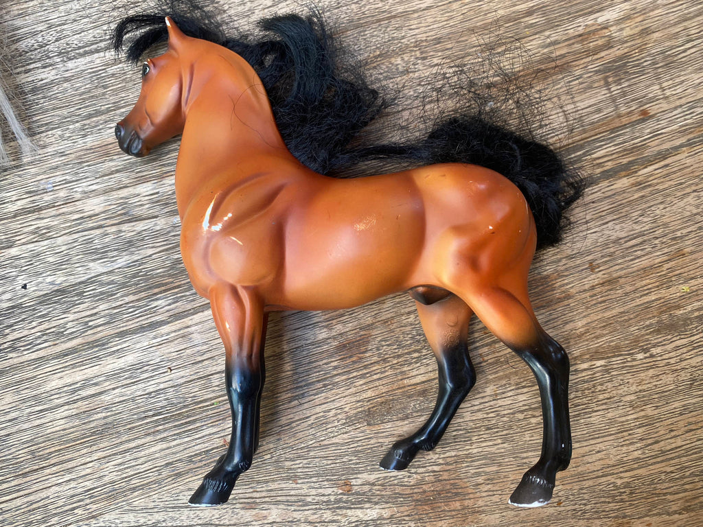 Herd of Horses - Horse Pack - 5 included + 3 saddles