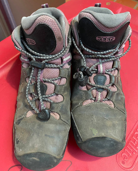 Keen Boots (Pre-Loved) Size US 3