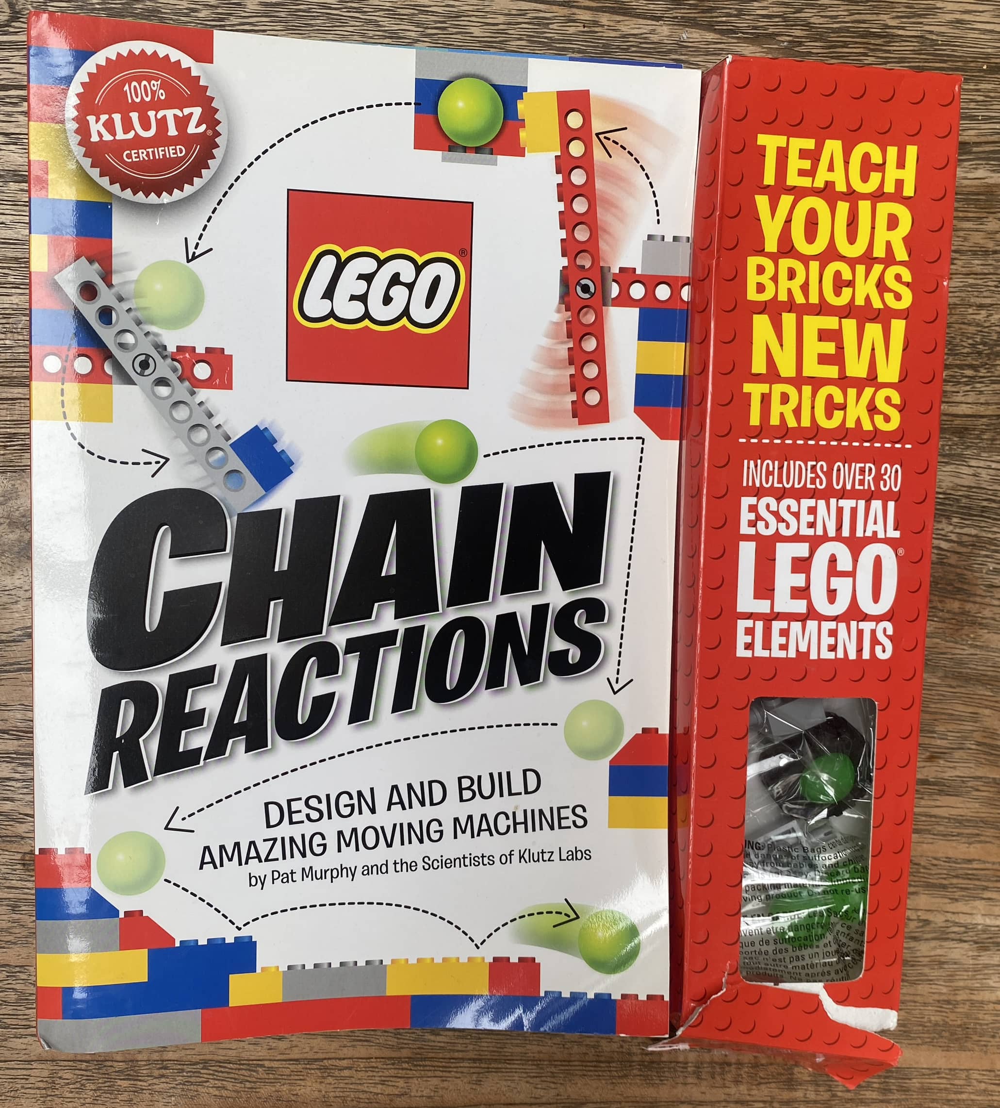 Lego Chain Reactions - Design and Build Amazing Moving Machines - Klutz Certified