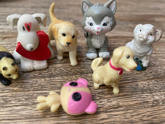 Little Friends Pack - 9 figures included (Pre-Loved)