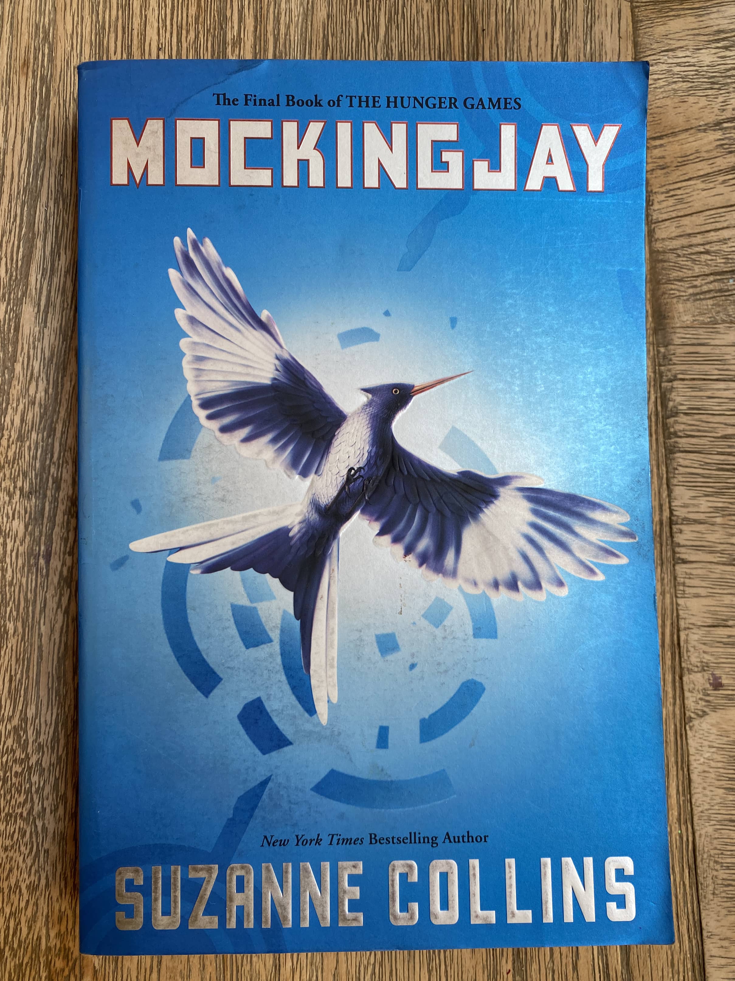 Mockingjay - Suzanne Collins