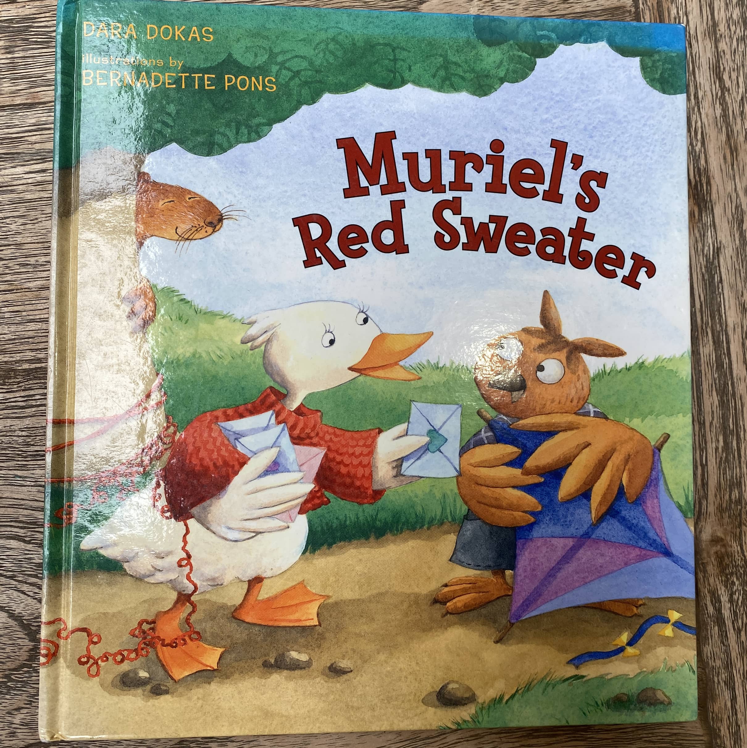 Muriel's Red Sweater - Dara Dokas, Bernadette Pons